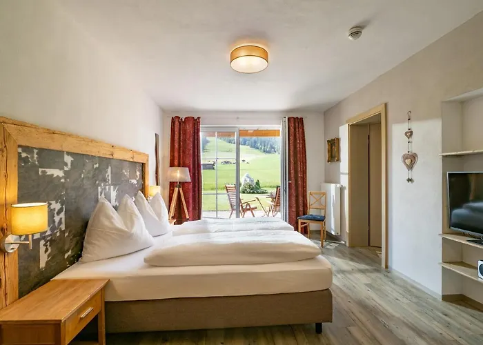 Guest house Romantik Lehrberg 3*