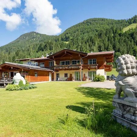 게스트하우스 Romantik Lehrberg 3*