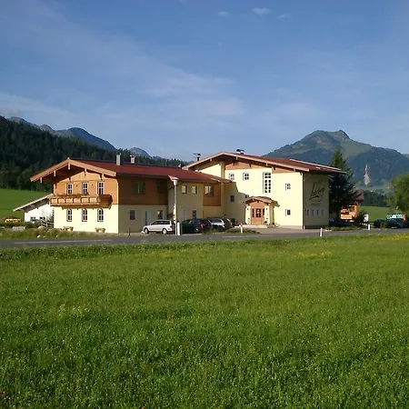 Romantik Lehrberg 게스트하우스 셍트쟈콥인하우스